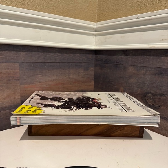 Final Fantasy Anthology Official Strategy Guide (Brady Games) & Final Fantasy XV - Picture 6 of 8